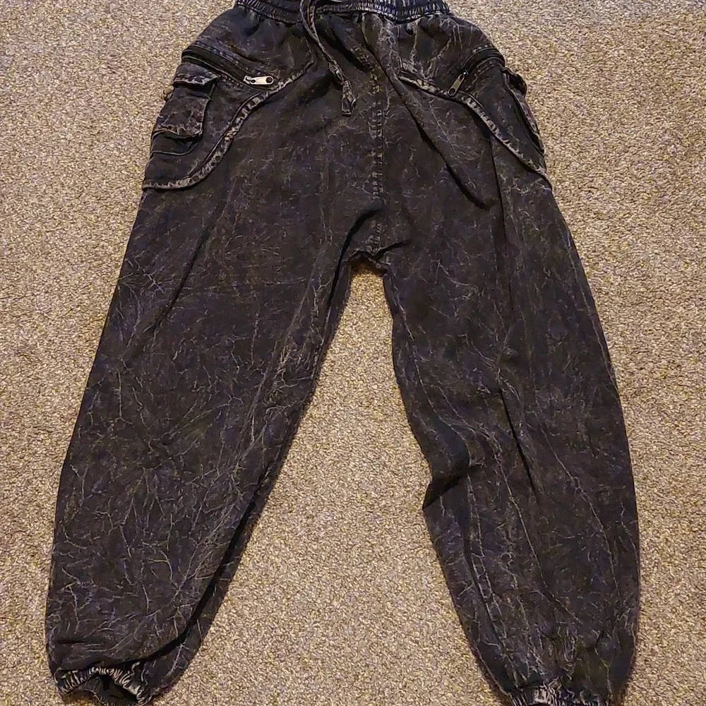 Kathmandu Imports Black Joggers - Picture 4 of 5